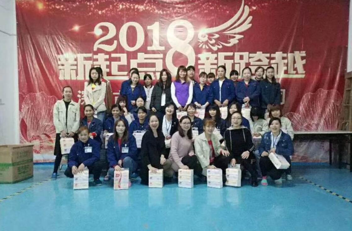 今天三八婦女節(jié)？NO，我們鑫鵬博公司的是女王節(jié)！